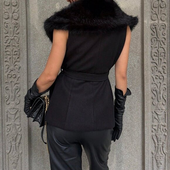 Black Preppy Women's Patchwork Faux Fur Collar Sleeveless Cropped Jacket - Picture 3 of 7